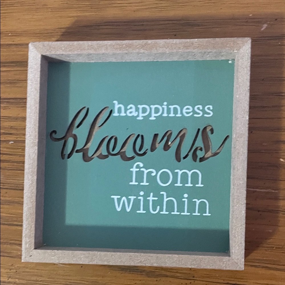 Green and Brown Inspirational Shadow Box